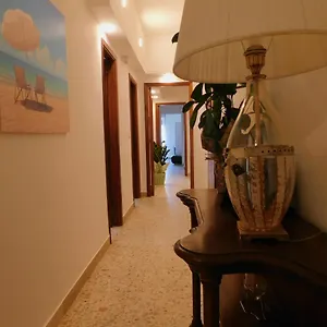 Frankie's House Bed & Breakfast Aeroporto di Catania Fontana Rossa